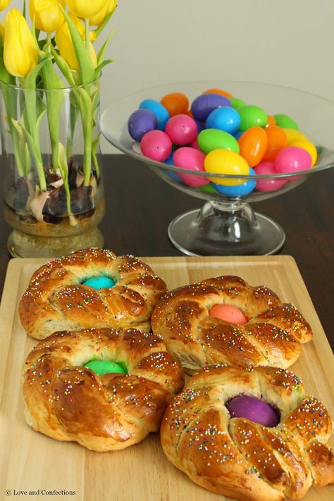 Easter Sunday Recipes, Easter Brunch Decorations, Easter Brunch Tablescape, Easter Brunch Menu, Dyed Eggs, Easter Side Dishes, Easter Breakfast, Easter Brunch Food, Easter Dinner Recipes