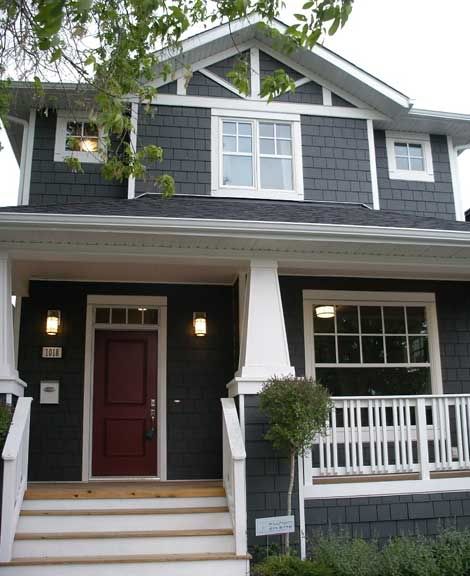 What the house will look like when we paint it . . .grey with a dark red door House Exterior Brown, House Exterior Bungalow, Dark Grey House Exterior, Grey House Exterior, Houses Outside, Exterior Bungalow, Lakehouse Exterior, Dark Grey Houses, Future Mansion