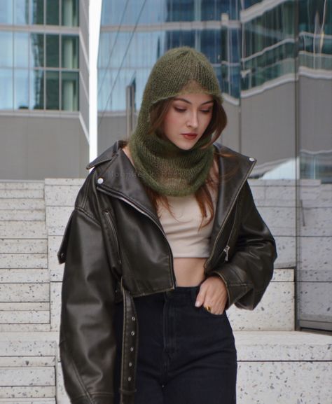 Accessories Trend 2023, Mesh Balaclava, Knit Accessories, Trend 2023, Costume Mask, Face Covering, Knitting Accessories, Face Coverings, Bella Hadid