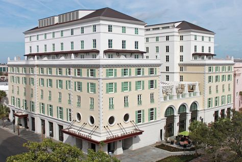 Charleston Sc Hotels, Charleston Hotels, Huge Bedrooms, Premium Hotel, Best Boutique Hotels, Rooftop Pool, Classical Architecture, Bachelorette Weekend, Rooftop Bar