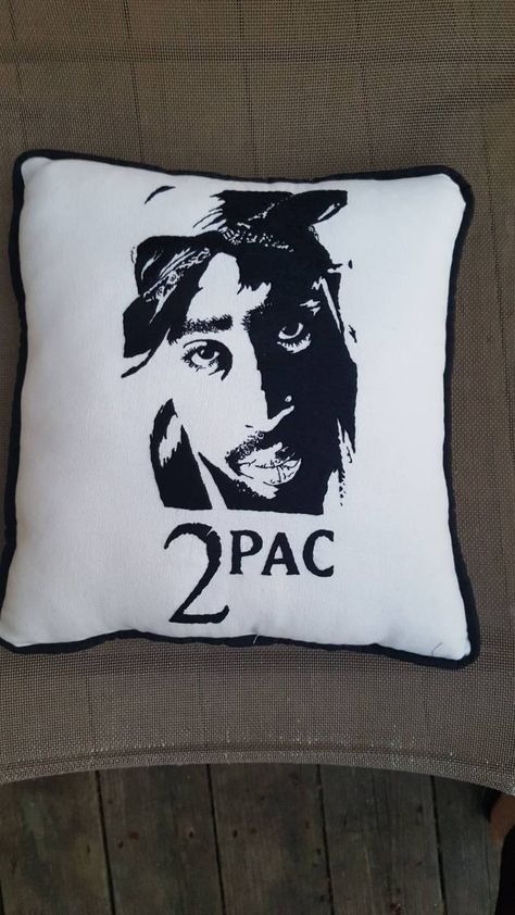 Tupac 2pac face portrait pillow embroidery Eminem Tupac, Embroidery Portrait, 2 Pac, Pillow Embroidery, Face Portrait, Bachelorette Gifts, Red Bottoms, Thug Life, Tupac