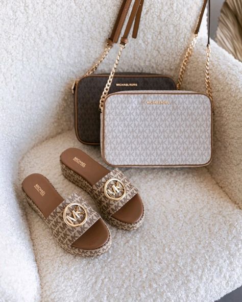 Michael Kors Wedge Sneakers, Mk Sandals, Luxury Bags Collection, Michael Kors Sandals, Handbag Essentials, Girly Bags, Fashion Slippers, Pretty Bags, Swag Shoes