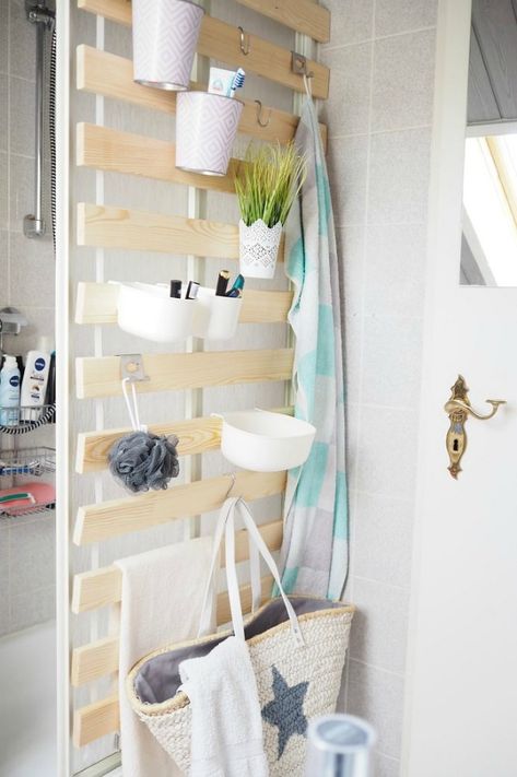 Ikea Bathroom Organizing Hacks- 7 Stunning Ideas - The Crazy Craft Lady Ikea Bedframe, Bed Frame Hack, Ikea Hack Bathroom, Ikea Bed Slats, Ikea Organisation, Ikea Bed Frames, Cama Ikea, Ikea Organization Hacks, Bathroom Organization Hacks