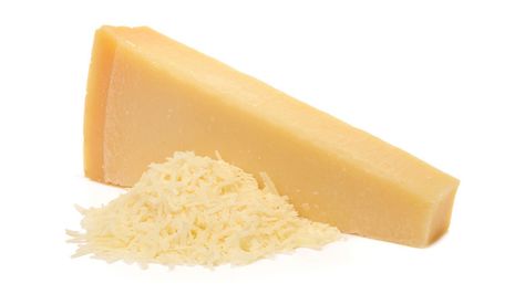 There's one incredibly easy hack for grating parmesan cheese and it yields perfect results every time. Types Of Cooking Oil, Dairy Foods, Block Of Cheese, Diy Cooking, Beef And Potatoes, Roast Chicken Recipes, Party Dishes, Cooks Illustrated, Cheese Grater