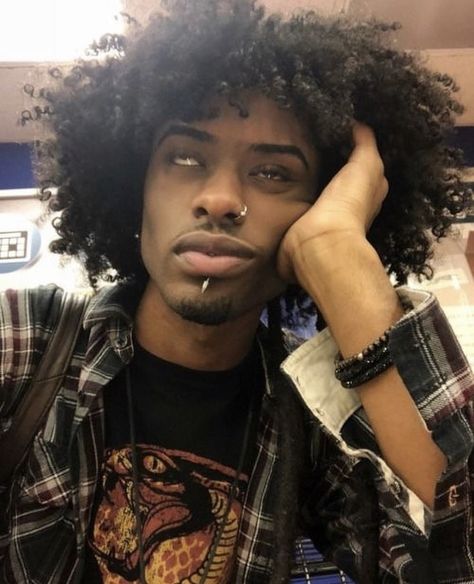 Black Boy Aesthetic, Black Male Hairstyles, Hairstyles Alt, The Butterfly Haircut, Afro Goth, Male Hairstyles, Butterfly Haircut, Boy Aesthetic, Black Boy