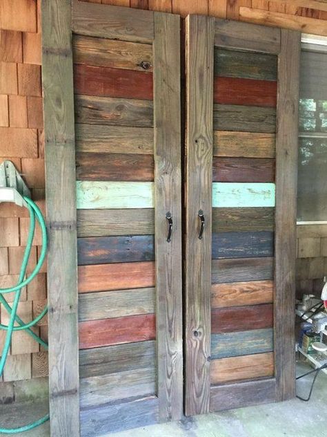 So rustic and bohemian! Closet Barn Doors made from Reclaimed wood by ChiefspeakTradingCo Pallet Door, Making Barn Doors, Barn Door Pantry, Barn Door Closet, Modern Door, Old Doors, Interior Barn Doors, Diy Pallet Projects, Barn Doors Sliding