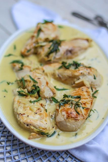 Chicken With Tarragon Cream Sauce, Chicken Tarragon Recipe, Tarragon Sauce Recipes, Tarragon Cream Sauce, Fibre Recipes, Tarragon Chicken Recipe, Bannock Bread, Salads For Lunch, Tarragon Recipes