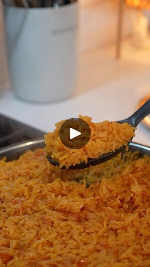 Perfect Mexican Rice, Rice Growing, Cooking Con Claudia, Tomato Bouillon, Best Pans, Rice Side Dishes, Jollof Rice, Mexican Rice, Spanish Rice