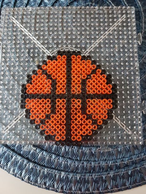 Perler Beads Basketball, Basketball Perler Beads, Pixel Art Animals, Melt Beads Patterns, Hamma Beads Ideas, Melty Bead Patterns, Pearl Beads Pattern, Easy Perler Beads Ideas, 3d Perler Bead