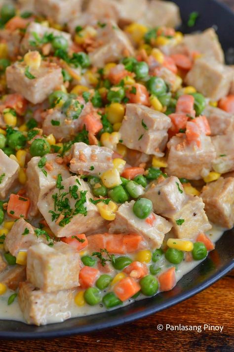 Creamy Tofu with Mixed Vegetables Vegetable Recipes Filipino, Filipino Meal, Polynesian Dishes, Filipino Vegetable Recipes, Soup Recipes Healthy Vegetarian, Easy Soup Recipes Healthy, Philippine Food, Creamy Soup Recipes, Winter Soup Recipe