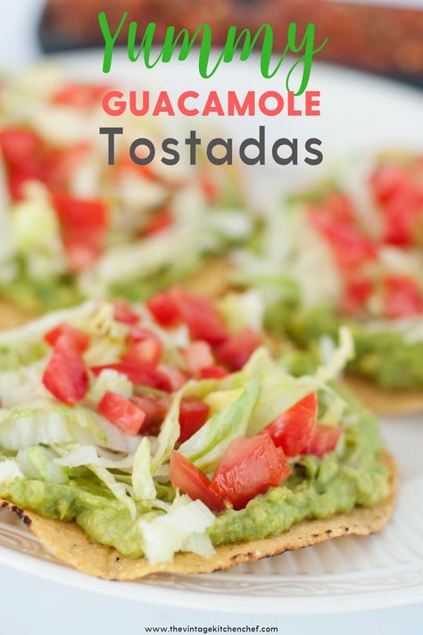 Yummy Guacamole Tostadas are not only healthy, fresh and delicious but they are also incredibly easy to make! A great vegetarian and gluten free meal. Guacamole Tostadas, Cranberry Cheeseball, Guacamole Salad, Chocolate Chicken, Lazy Vegan, Fall Meals, Healthy Sandwiches, Bread Appetizers, Healthier Recipes