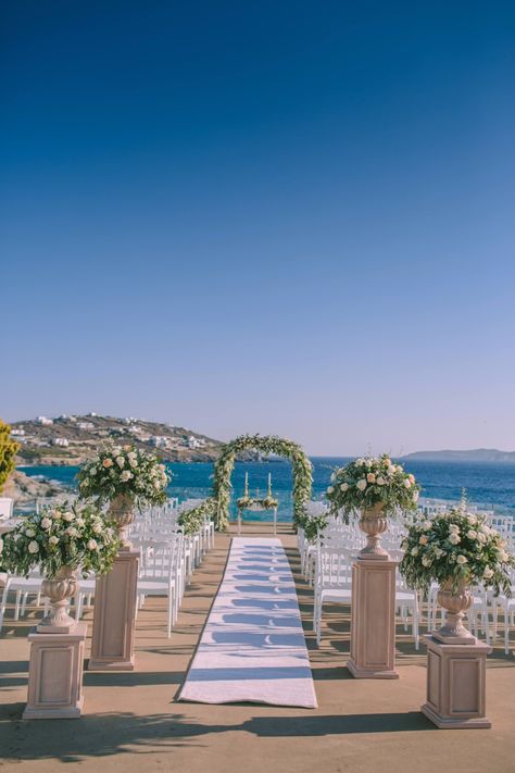 Greece Venue Wedding, Santorini Beach Wedding, Santorini Greece Wedding Venues, Beach Wedding Greece, Greece Beach Wedding, Wedding Venues Greece, Wedding Venues Outdoor Beach, Greece Wedding Aesthetic, Wedding Venues Simple