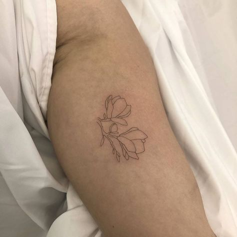 Fine line magnolia tattoo on the inner arm. Magnolia Hand Tattoo, Saucer Magnolia Tattoo, Magnolia Fine Line, Fine Line Magnolia, Small Magnolia Tattoo, Magnolia Tattoo Design, Gardenia Tattoo, Inner Arm Tattoos, Magnolia Tattoo