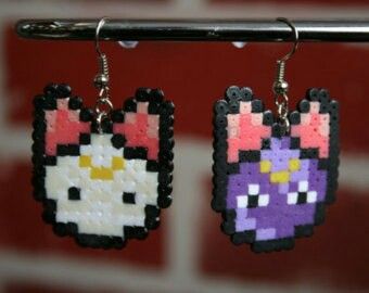 Artemis And Luna, Sailor Moon Artemis, Pixel Beads, Seed Bead Crafts, Easy Perler Beads Ideas, Art Perle, Diy Bead Embroidery, Perler Crafts, Motifs Perler