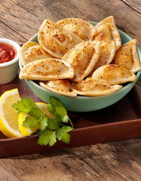 Maryland-Style Mini Pierogy Dippers Pierogi Appetizer, Pierogi Recipes, Ranch Powder, Pierogi Recipe, Whipped Potatoes, Fast Meals, Cheese Cultures, Dipping Sauces, Pan Dinners