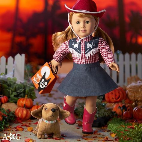 Happy Black Cat, American Girl Maryellen, American Girl Halloween, All American Girl Dolls, Happy Black, American Doll Clothes, All American Girl, Vintage Halloween Decorations, Autumn Clothes