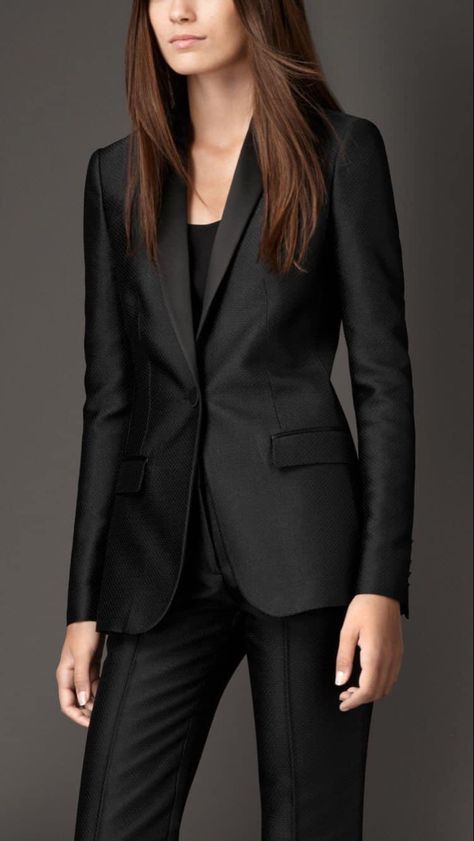 Jacquard Jacket, Chique Outfits, Woman Suit Fashion, Black Suit, Work Outfits Women, Formal Outfit, Professional Outfits, Business Attire, Suit Fashion