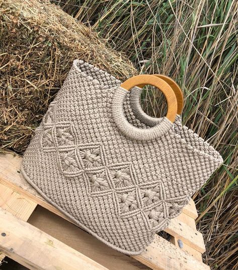 Everyday Natural Color Crochet Macrame Bag, Beige Crochet Shoulder Bag With Macrame, Macrame Tas, Projek Mengait, Brown Crochet Bag With Macrame Detail, Beige Macrame Crochet Shoulder Bag, Macrame Handbag, Macrame Bags, Eco-friendly Macrame Shoulder Bag