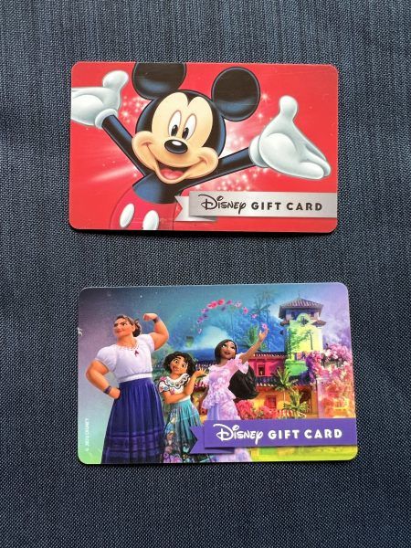 Disney gift card tips Plan Disney World Trip, Easter Basket Themes, Disney Surprise, Wdw Prep School, Disney Gift Card, Disney Honeymoon, Giant Eagle, Disney Gift, Disney Resorts