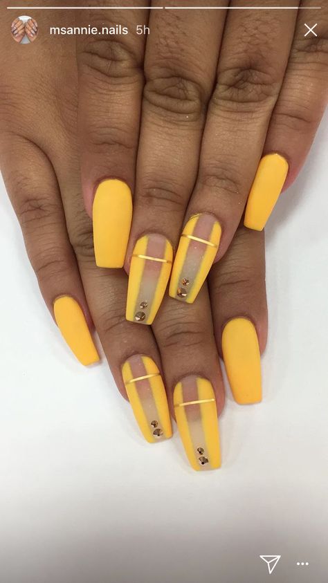 Nail Design For Dark Skin, Fall Yellow Nails, Love Nails Design, Nail Parlour, Neon Acrylic Nails, Nails Rings, Maroon Nails, Purple Acrylic Nails, Fingernail Designs