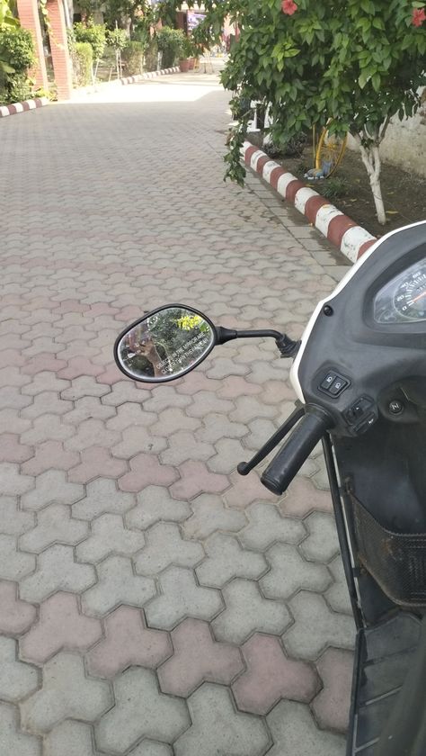 Fake Outside Snaps Day, Scooty Snap Pics, Fake Road Snap, Scooty Snaps Girl, Fake Snap Pics For Insta Story, Activa Scooty Snaps, Summer Snaps Ideas, Fake Snaps Story, Shopping Snap Story