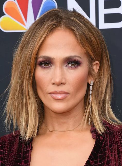 Jlo Hair, Jennifer Lopez Hair, Best Haircuts, Brown Hair With Blonde Highlights, Low Maintenance Hair, Wild Hair, Make Up Looks, Brown Blonde Hair, Cool Haircuts