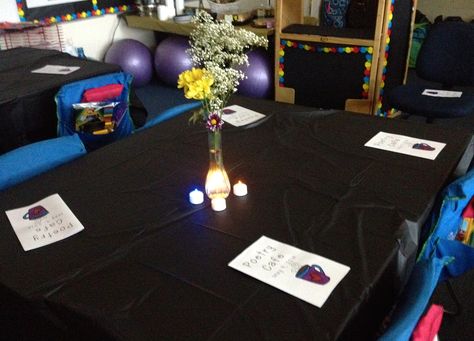 Poetry Cafe Classroom Ideas, Poetry Cafe Classroom Decorations, Poetry Night Decorations, Poetry Cafe Room Transformation, Poetry Cafe Classroom, Poetry Classroom, Poetry Cafe, Poetry Night, 5th Grade Teacher