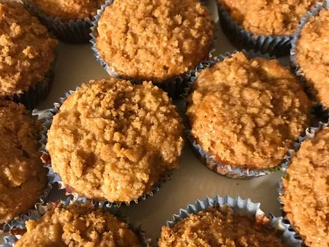 These apple bran muffins are packed with apple chunks and dusted with a sweet cinnamon streusel topping. Apple Bran Muffins, Apple Cinnamon Oatmeal Muffins, Cinnamon Oatmeal Muffins, Banana Bran Muffins, Apple Streusel Muffins, Apple Pie Muffins, Oat Bran Muffins, Bran Muffin Recipes, Apple Streusel