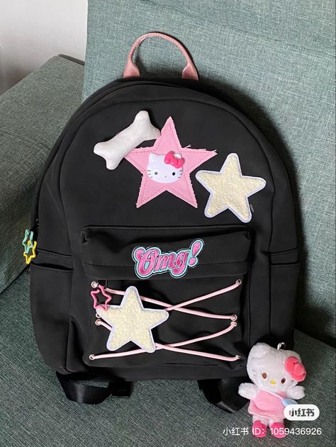 Black Kawaii Bag For Students, Black Kawaii Style Standard Backpack, Kuromi Backpack For School, Kawaii Black Standard Backpack, Black Kawaii Backpack For Everyday Use, Converse Backpack, Sanrio Items, Bags Pattern, Paper Craft Videos