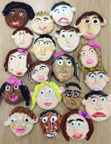 Art with Mr. Giannetto: 2nd Grade: Clay Day! Modeling Clay Ideas, Model Magic Clay, Crayola Model Magic, Clay Projects For Kids, All About Me Art, Self Portrait Art, Kindergarten Art Projects, Food Art For Kids, Model Magic