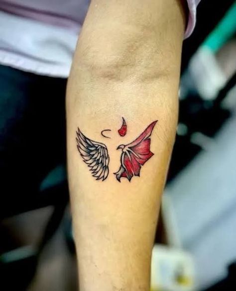 Angel Devil Wings Tattoo, Angel And Devil Wings Tattoo, Devil Wings Tattoo, Wings Tattoo Ideas, Anime Tats, Wing Tattoo Men, Devil Wings, Devil Tattoo, Armband Tattoo Design