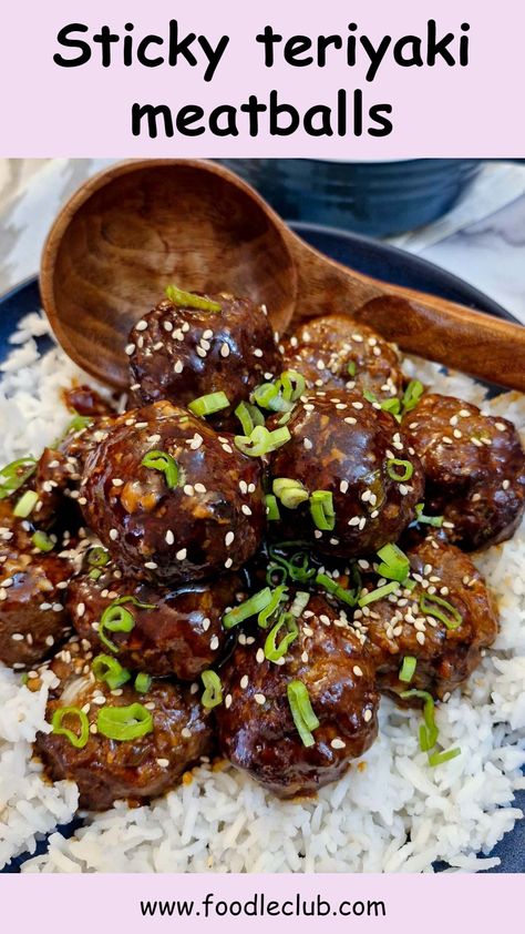 Close up of sticky teriyaki meatballs on a bed of white rice with a wooden serving spoon. Sticky Teriyaki Meatballs, Braised Steak And Onions, Braised Steak, Teriyaki Sauce Recipe, Teriyaki Meatballs, Japanese Bread, Chicken Balls, Family Supper, Complete Family