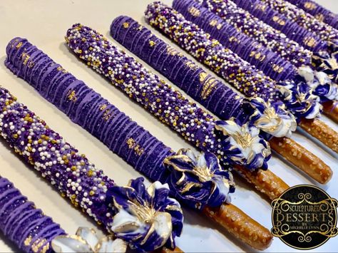 Purple Desserts, Graduation Party Desserts, 25th Bday, Cupcake Tower Wedding, Tangled Birthday Party, Purple Birthday Party, Purple And Gold Wedding, Chocolate Covered Pretzel Rods, Gold Dessert