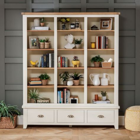 Grand Library, Large Bookcase, Library Bookcase, Bookcase Design, Furniture Market, Matching Paint Colors, Led Furniture, Moving House, Oak Finish