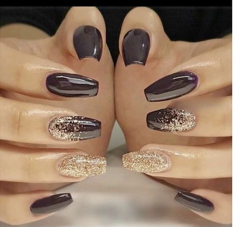 Almond Nails November 2022, Classy Birthday Acrylic Nails, Cocktail Wedding Guest Hairstyles, New Year Nails Design 2023, Winter Nails 2023 Trends Acrylic, New Years Nails 2023 Trends, Dip Powder Nail Design Ideas, New Years Nails 2022 Trends, Party Nails New Years Eve