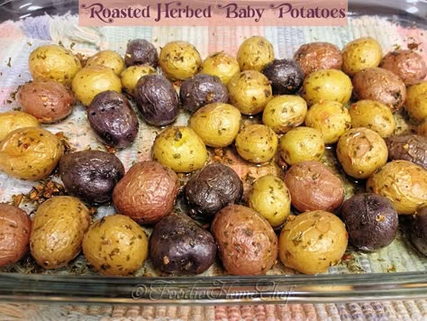 Colorful Potatoes Recipes, Roasted Creamer Potatoes In Oven, Roasted Baby Potatoes Oven, Potato Medley Recipe, Roasted Small Potatoes, Small Potatoes Recipe, Baby Potato Recipes, Herbed Potatoes, Creamer Potatoes