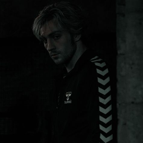 Pietro Maximoff Icon, Aaron Taylor Johnson Quicksilver, Marvel Oc, Peter Maximoff, Mcu Dr, Taylor Johnson, Aaron Johnson, Best Marvel Characters, Aaron Taylor