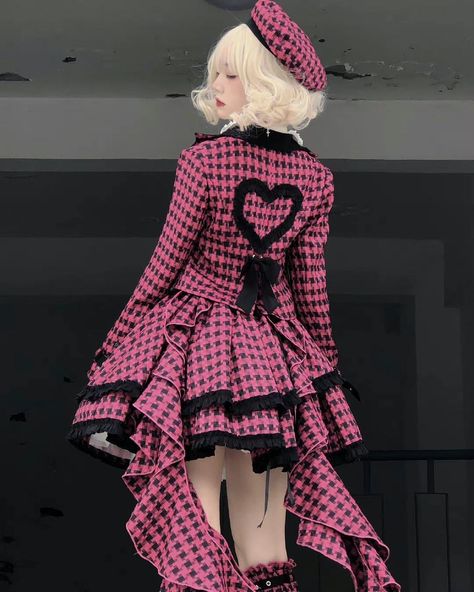 Cute Fashion Outfits, Plaid Outerwear, Idee Cosplay, Kawaii Fashion Outfits, 영감을 주는 캐릭터, Really Cute Outfits, 여자 패션, Fancy Outfits, Shirt Skirt