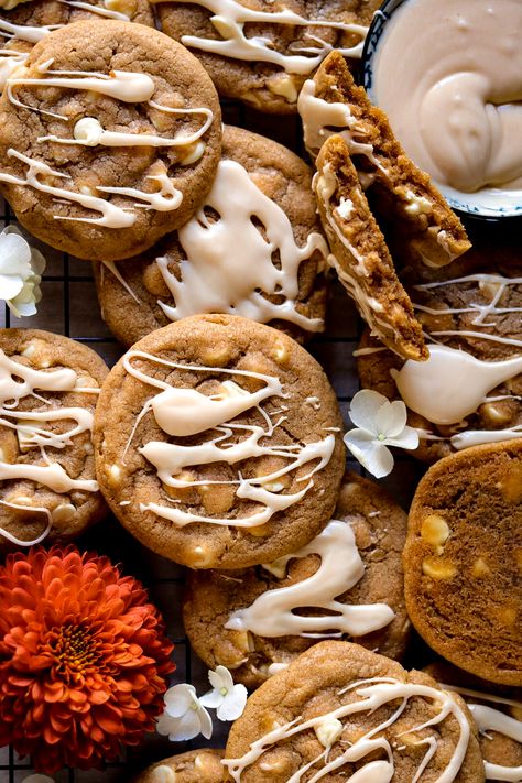 Bourbon Cookies Recipe, Whiskey Cookies, Bourbon Cookies, Maple Bourbon Glaze, Whiskey Chocolate, Fall Cookie Recipes, Cookie Glaze, Maple Cookies, Sweet Bourbon