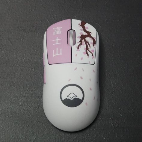 ShuxMods on Instagram: “GMK Fuji themed Superlight! What keycap set theme do you want to see on a mouse next? - - #art #artist #artistsoninstagram #artwork…” Computer Mouse Design, Cool Computer Mouse, Cute Computer Mouse, Mouse Paint, Pc Mouse, Keycap Set, Wireless Mouse, White Rabbit, A Mouse