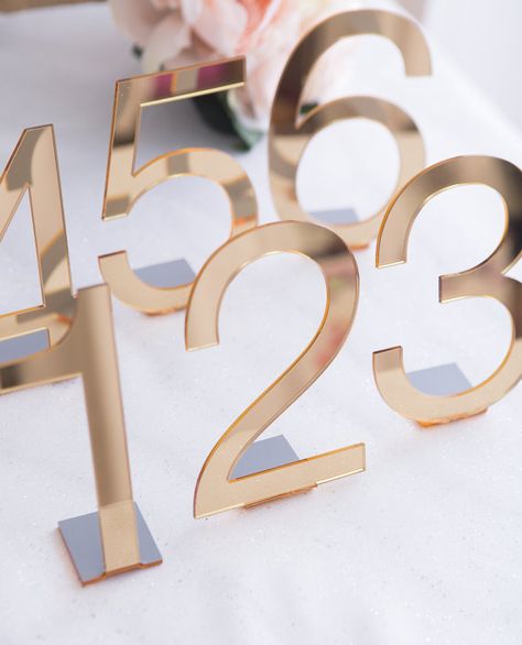 Acrylic Table Numbers for Weddings and Events by ZCreateDesign Clear Wedding Decor, Bridal Party Hangers, Wedding Decor Table, Diy Table Numbers, Chic Wedding Decor, Wooden Table Numbers, Wedding Acrylic, Gold Table Numbers, Acrylic Table Number