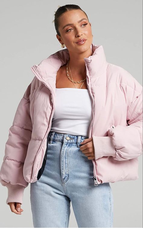 -Light baby pink -Full zip Women's Puffer Coats, Pink Puffer Jacket, Bubble Coat, Y2k Women, Mens Puffer Jacket, Puffy Coat, Womens Casual, Winter Coats Jackets, Light Jacket