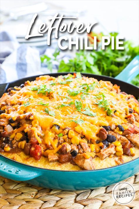 If you LOVE Chili, you MUST try this recipe! Chili Pie is our favorite way to use up our leftover chili. It makes a quick and easy dinner and can be made super fast. Make leftovers the best meal of the week with this yummy recipe! Canned Chili Dinner Ideas, Uses For Leftover Chili, Leftover Chilli Ideas, What To Do With Leftover Chili, Chili Leftover Ideas, Leftover Chili Ideas, Chili Leftovers, Cornbread Chili Pie, Chili Pie Recipe