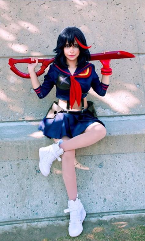 Ryuko Matoi Cosplay Kill La Kill Cosplay, Wig Tutorial, Ryuko Matoi, Miku Cosplay, Snk Cosplay, Epic Cosplay, Kawaii Cosplay, Anime Expo, Witch Academia