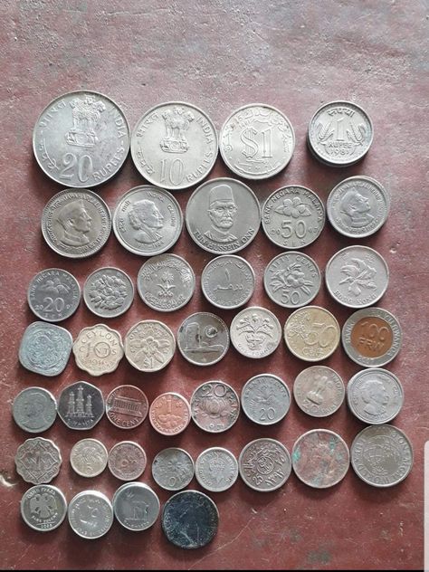 Coin Wallpaper, Old Coins For Sale, Indian Currency, Old Coins Value, Urdu Quotes Images, Money Notes, Foreign Coins, Time Pictures, Beautiful Wallpaper For Phone