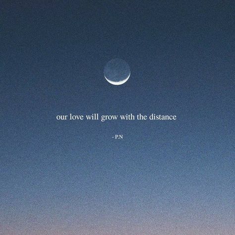 14.1k Likes, 232 Comments - evenfall (@evenfallpoetry) on Instagram: “We are miles apart, probably under the same sky thinking about each other. I know how it feels, the…” Same Sky Quotes, Distance Between Us, Under The Same Sky, Heart Full Of Love, The Distance Between Us, Missing Quotes, Sky Quotes, Distance Love, Miles Apart