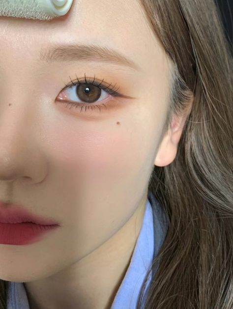 Makeup Reference Natural, Twice Makeup Look, Sweet And Spicy Makeup, Igari Makeup, Taman Safari, Pink Purple Pastel, Asian Makeup Looks, Style Tutorial, Soft Makeup Looks