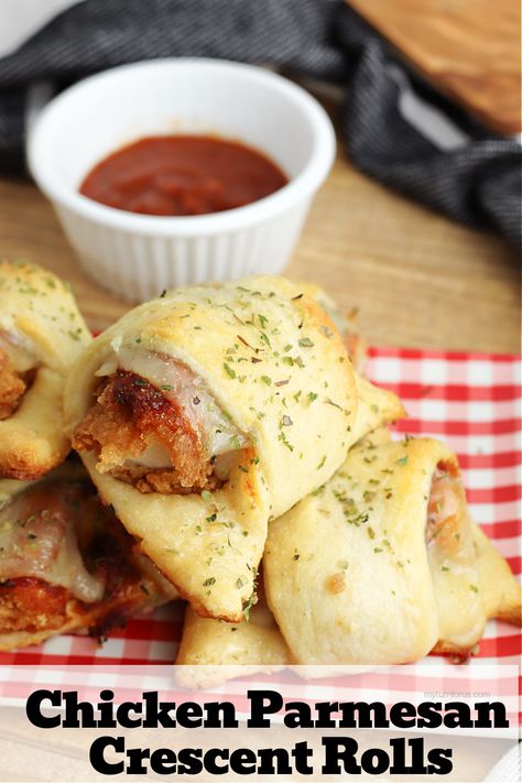 Chicken Parmesan Crescent Rolls are like a mini chicken parm bites. We use chicken strips, pasta sauce, mozzarella on crescent rolls to make these delicious mini chicken parmesan crescent bakes. #ChickenParmesanCrescentRolls #ChickenParmRoll #myturnforus #ChickenParmesanCrescentBake #CrescentRollRecipe Chicken Park Crescent Rolls, Chicken Parm Crescent Rolls, Chicken Parmesan Crescent Rolls, Chicken Parm Roll Ups, Chicken Filled Crescent Rolls, Cresent Roll Chicken, Chicken Parm Bites, Recipes With Crescent Rolls, Big Sandwiches