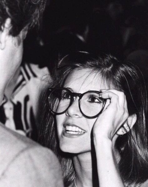 Diane Doniol-Valcroze on Twitter: "Carrie Fisher trying on Harrison Ford's glasses. 1983… " Image Girly, Peter Weller, Woman With Glasses, Debbie Reynolds, Carrie Fisher, Star Wars Party, Harrison Ford, Wearing Glasses, Princess Leia