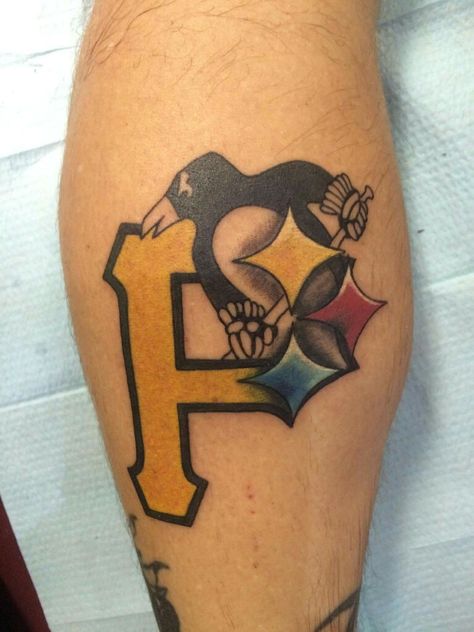 Pittsburgh Penguin tattoo      Looks good cuz! ❤ it! Pittsburgh Penguins Tattoo, Pittsburgh Tattoo Ideas, Pittsburgh Steelers Tattoo, Penguins Tattoo, Penguin Tattoos, Steelers Tattoos, Pittsburgh Tattoo, Guru Tattoo, State Tattoos